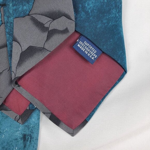 World Wildlife Fund Men's Blue Designer Tie Silk Humpback Whale Print (C-6) - Picture 6 of 10